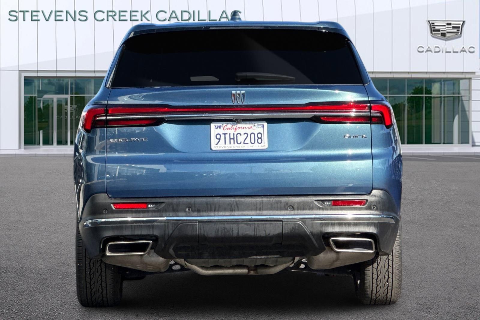 Used 2025 Buick Enclave Preferred image 4