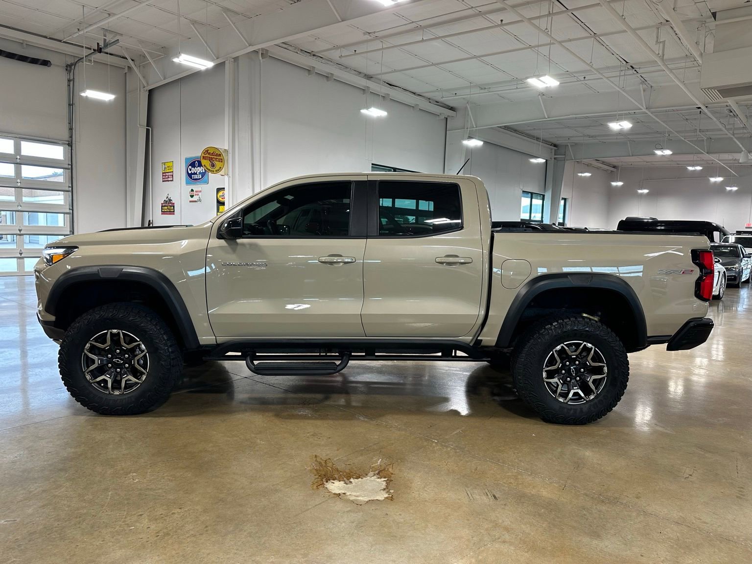 Used 2023 Chevrolet Colorado ZR2 w/ ZR2 Convenience Package III AWD/4WD image 4
