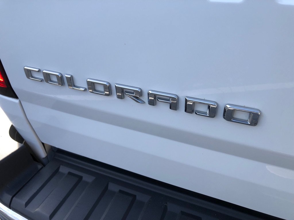 Used 2022 Chevrolet Colorado W/T RWD image 16