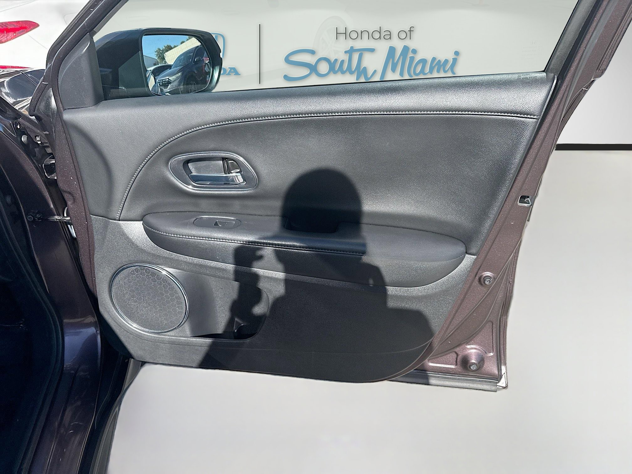Used 2022 Honda HR-V EX-L image 32