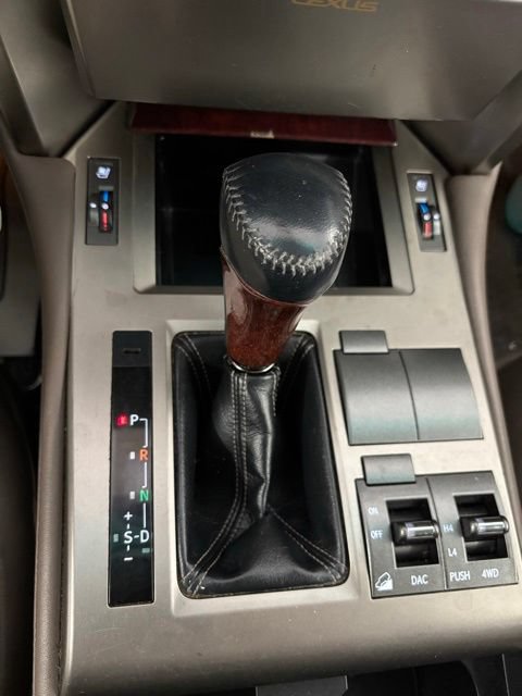 Used 2010 Lexus GX 460 AWD/4WD image 25