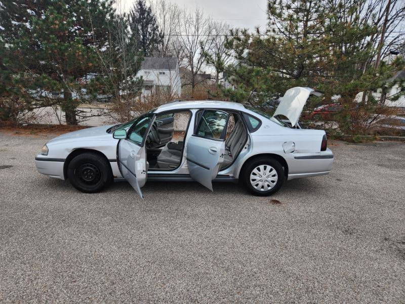 Used 2004 Chevrolet Impala w/ Preferred Equipment Group image 27