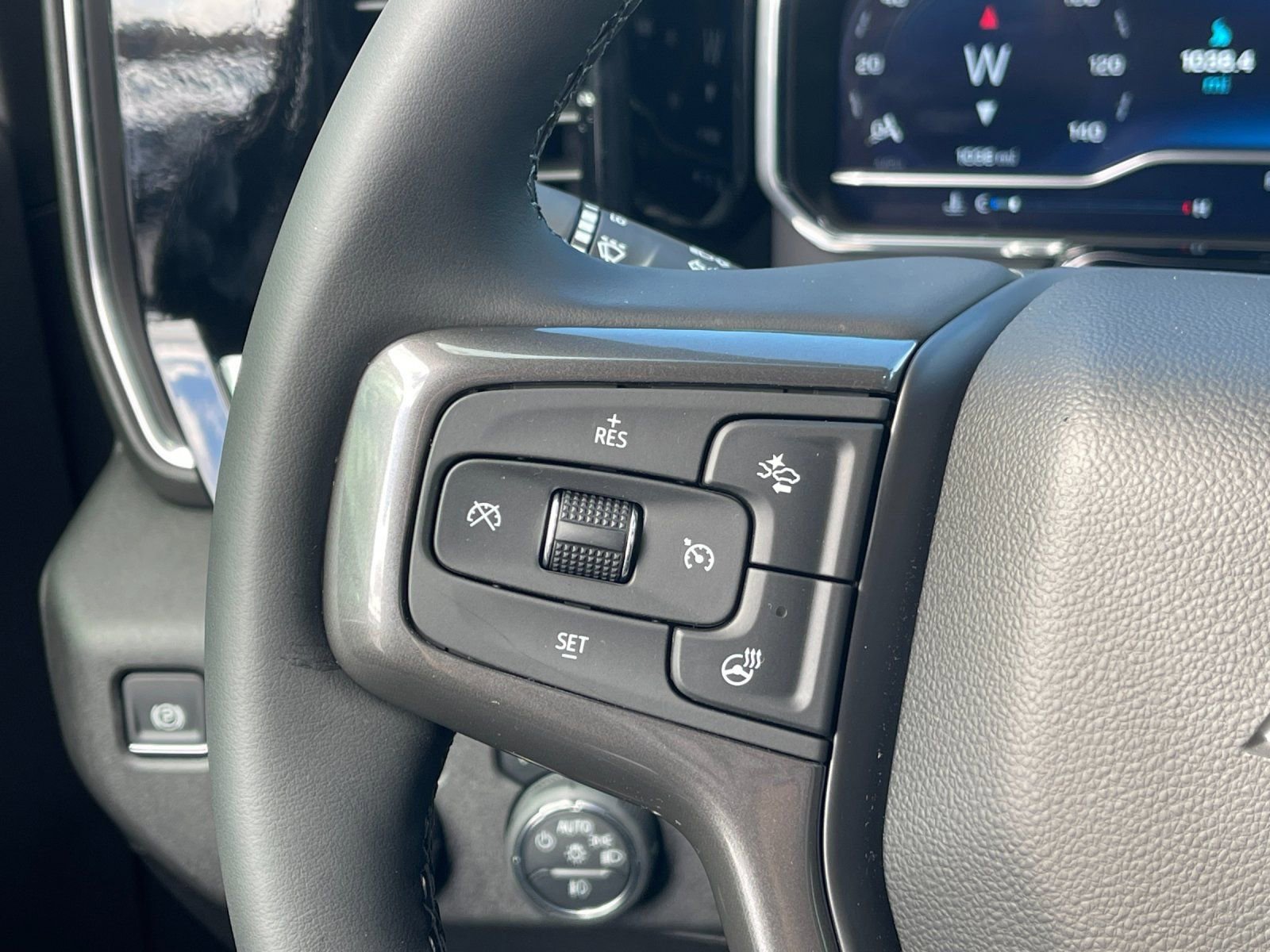 Used 2025 Chevrolet Silverado 2500 High Country w/ High Country Premium Package image 27