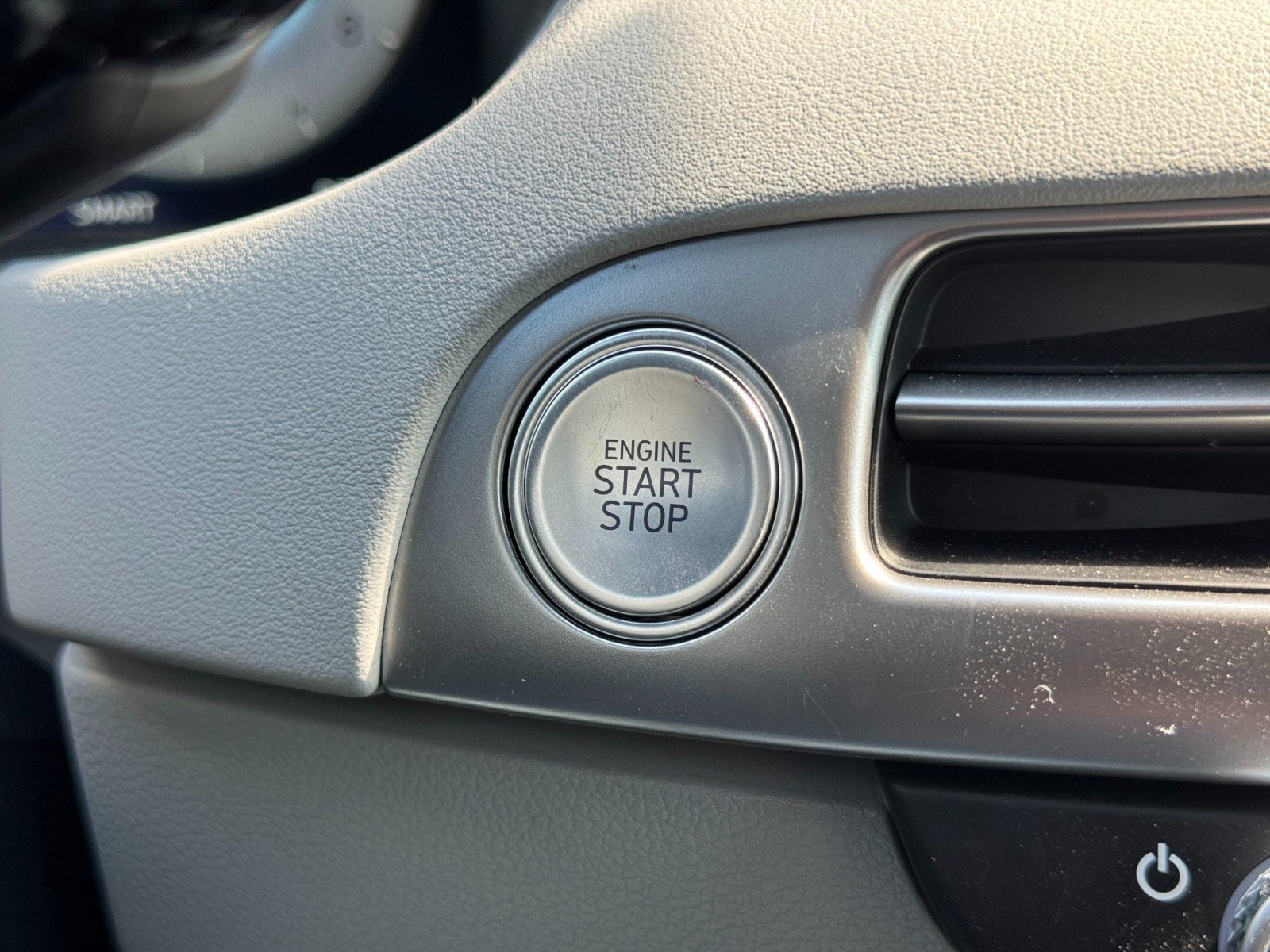 Used 2025 Hyundai Palisade SEL FWD image 21
