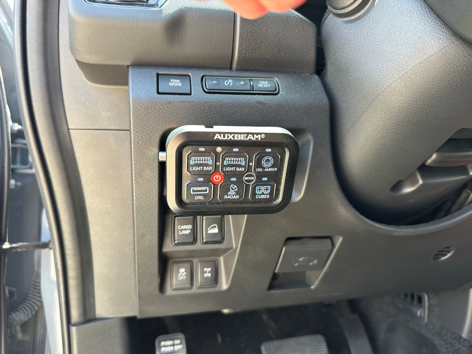 Used 2024 Nissan Frontier PRO-4X w/ Off-Road Protection Package AWD/4WD image 13