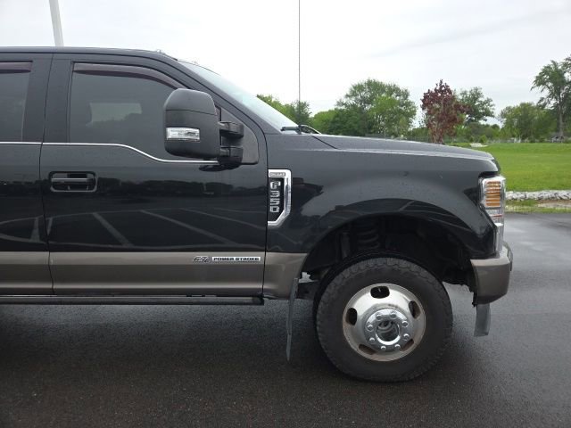 Used 2021 Ford F350 King Ranch w/ King Ranch Ultimate Package AWD/4WD image 4