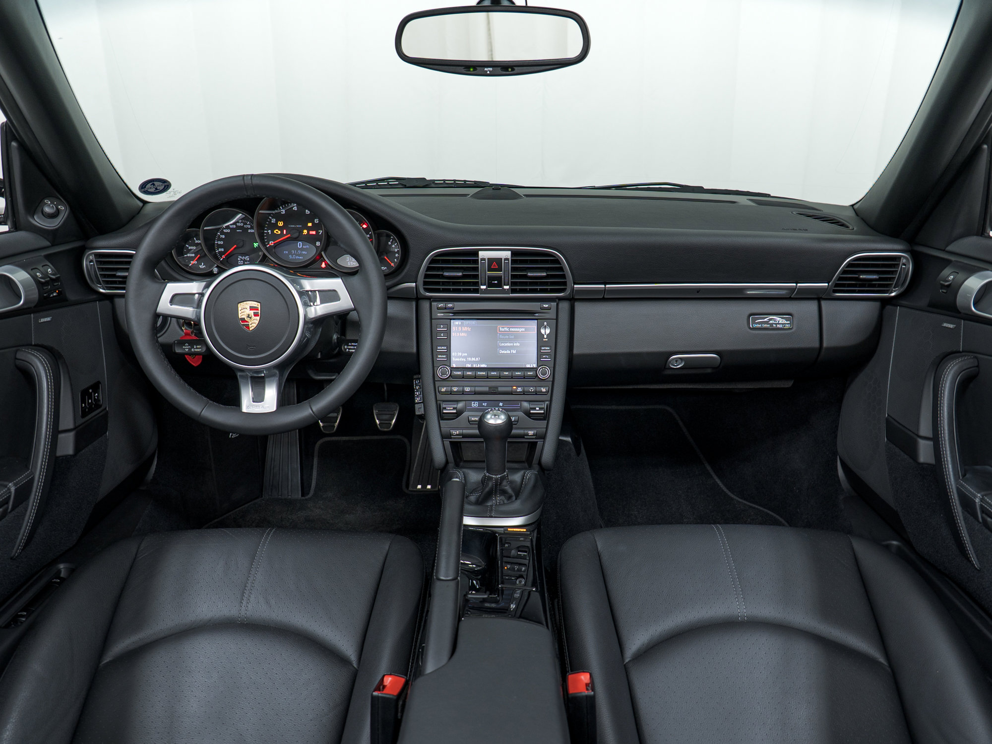 Used 2012 Porsche 911 Carrera Black Edition image 20