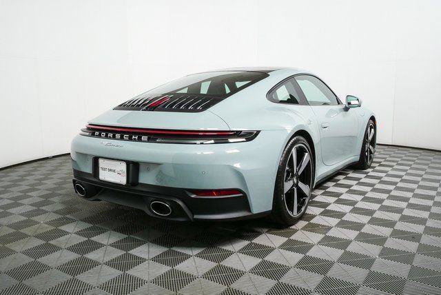 Certified 2026 Porsche 911 Carrera RWD image 24