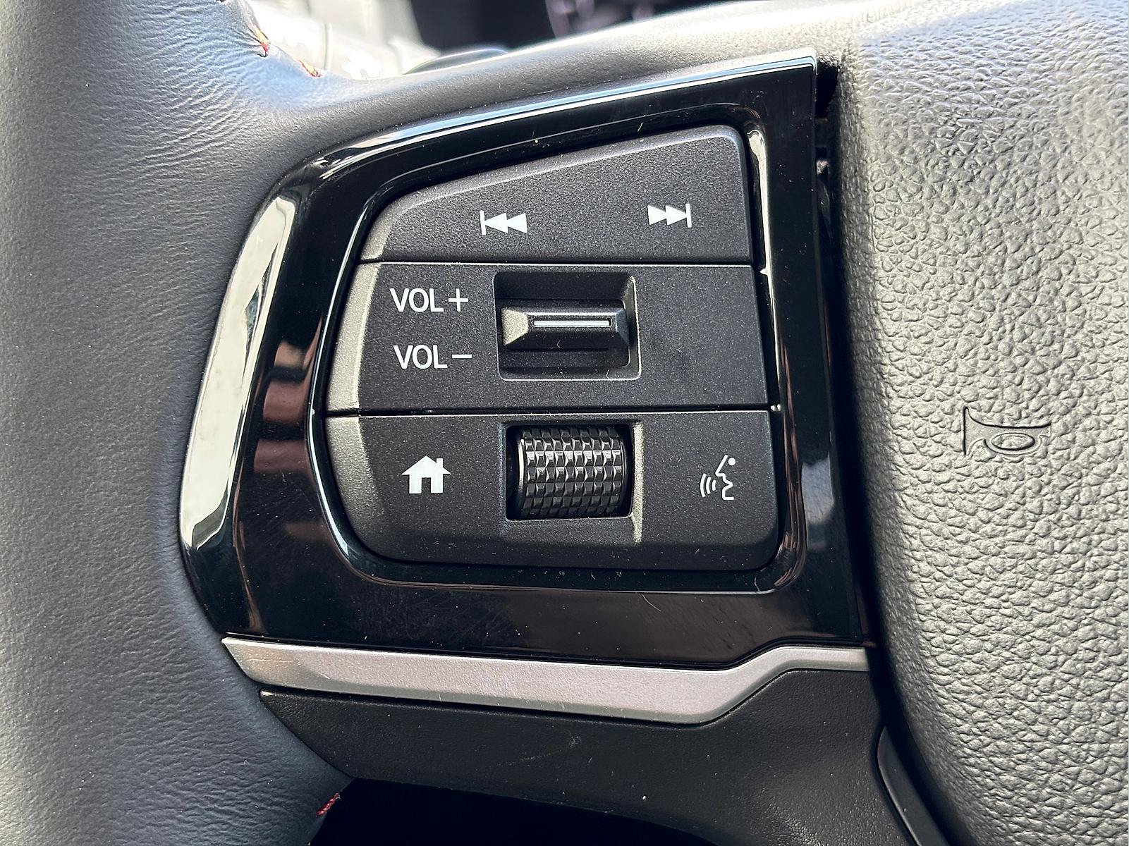 Certified 2025 Honda Odyssey Sport-L image 33