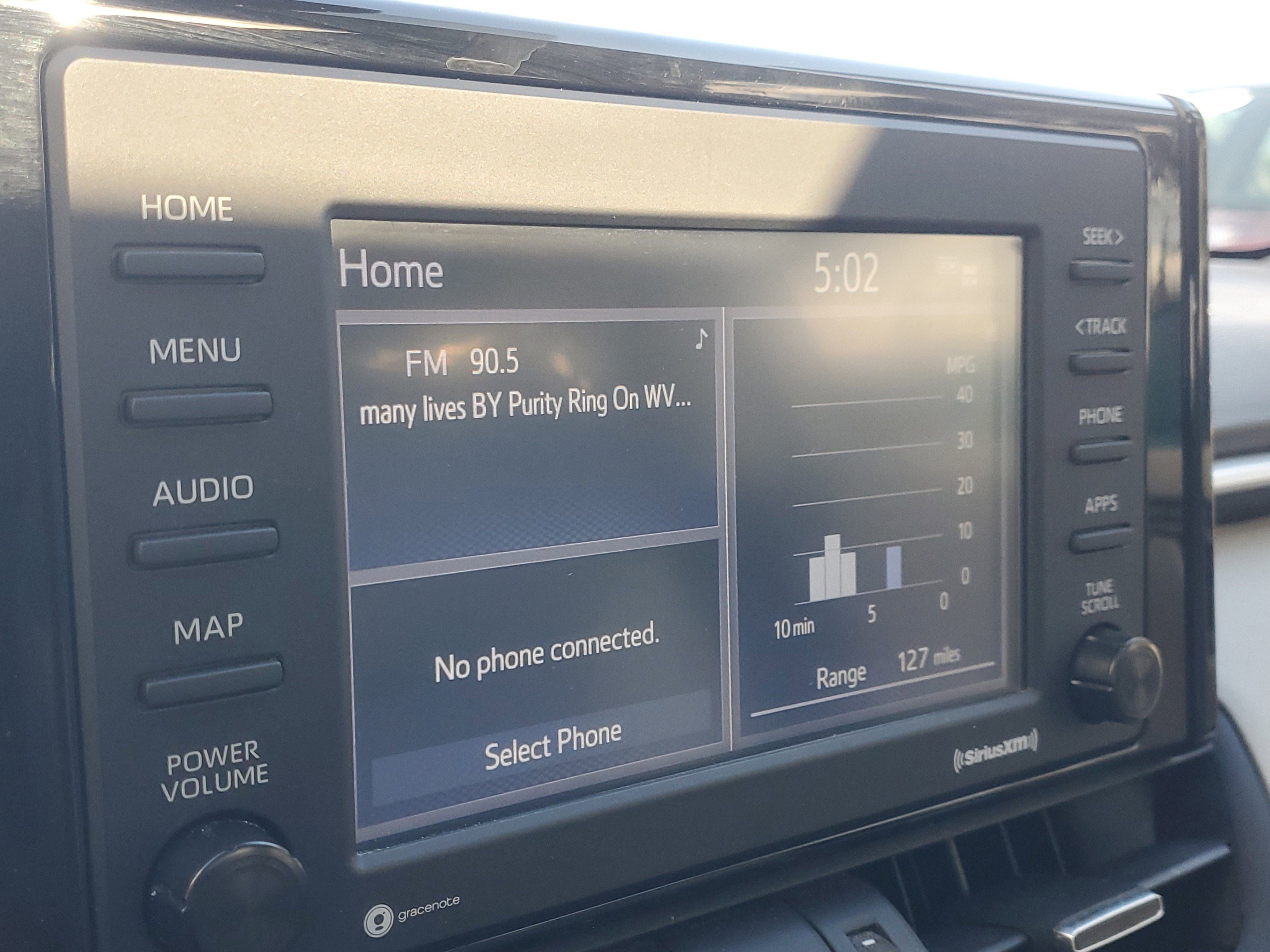 Used 2022 Toyota RAV4 XLE Premium image 30