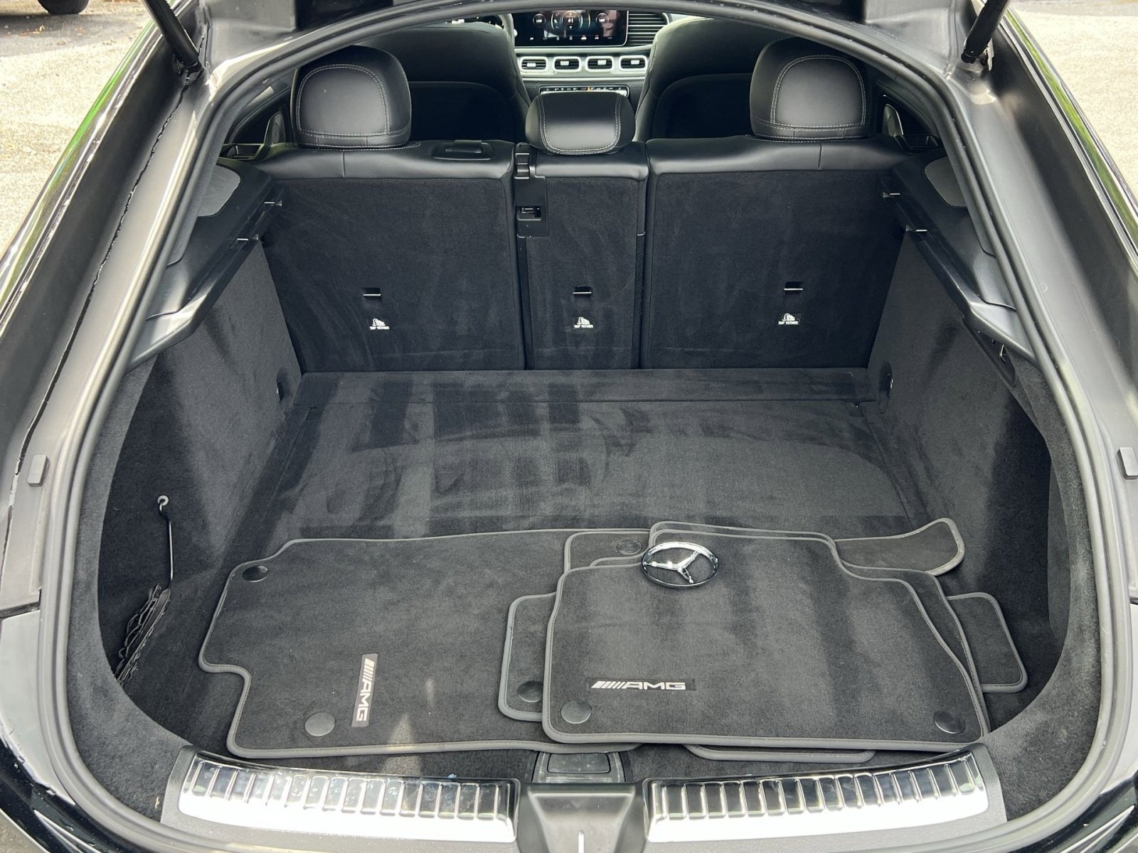 Used 2022 Mercedes-Benz GLE 53 AMG 4MATIC Coupe w/ Warmth & Comfort Package image 30
