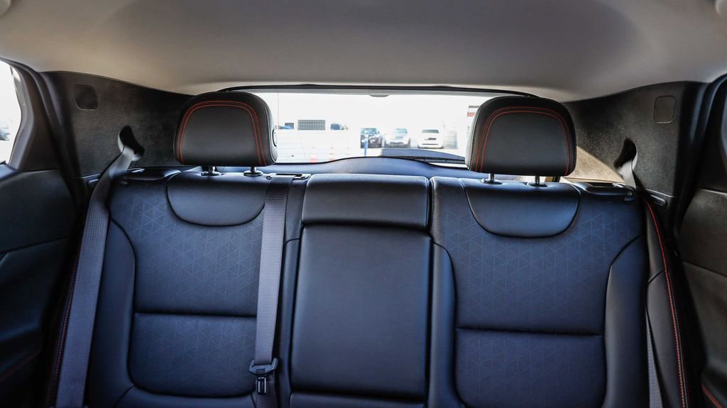 Used 2023 Chevrolet Bolt EUV Premier w/ Redline Edition image 26