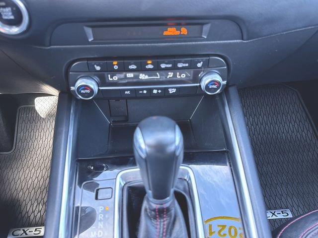 Used 2021 MAZDA CX-5 Carbon Edition image 17