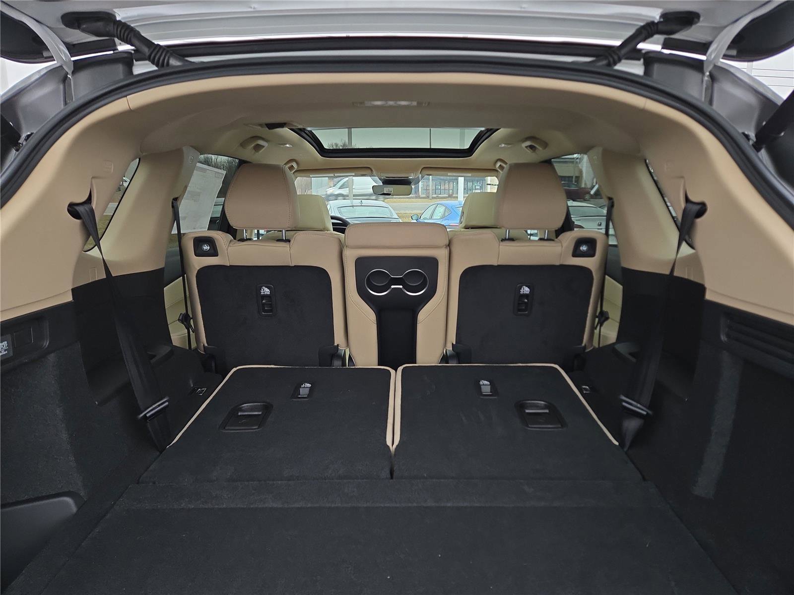 New 2026 Acura MDX SH-AWD image 32