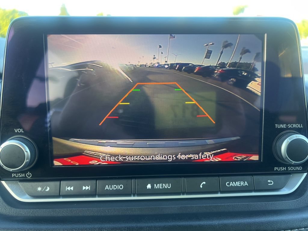 Used 2023 Nissan Rogue SV FWD image 53