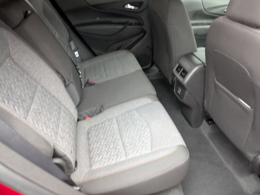Used 2022 Chevrolet Equinox LT image 21