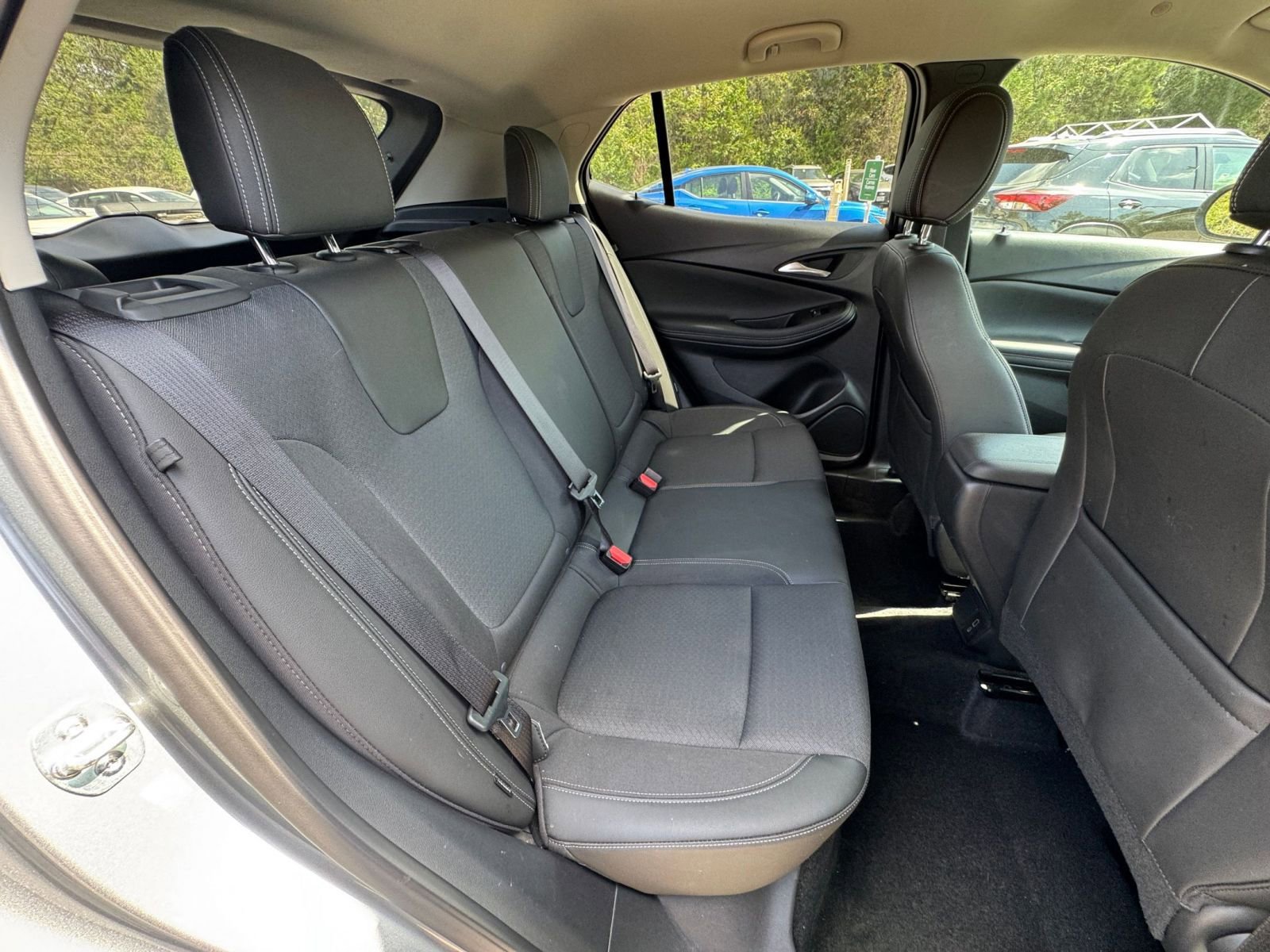 Used 2025 Buick Encore GX Preferred image 35