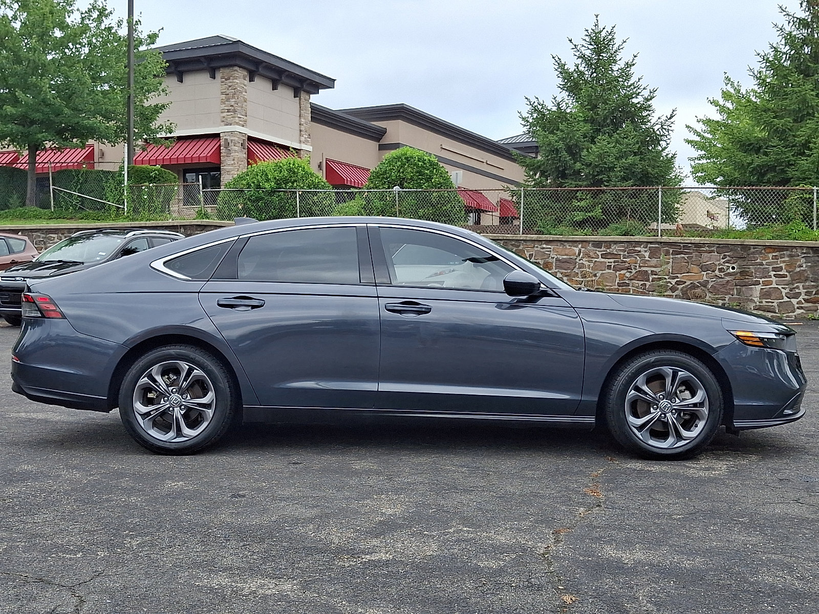 Used 2024 Honda Accord EX image 7