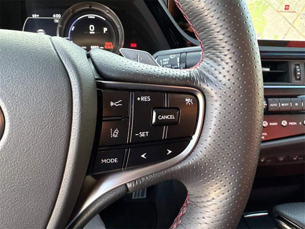 Used 2024 Lexus ES 300h F Sport image 23