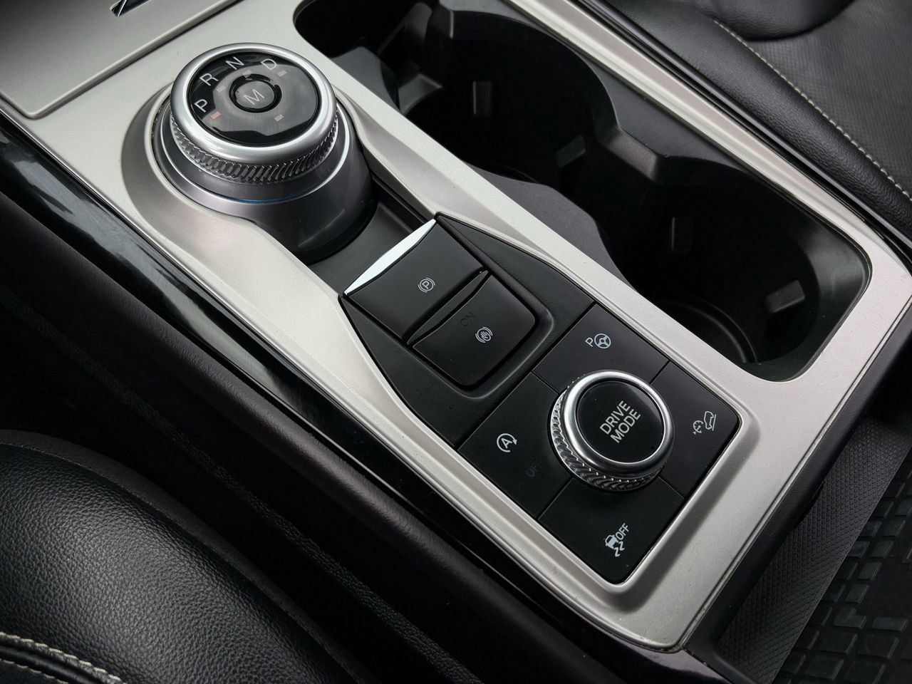 Used 2022 Ford Explorer ST w/ Equipment Group 401A image 17