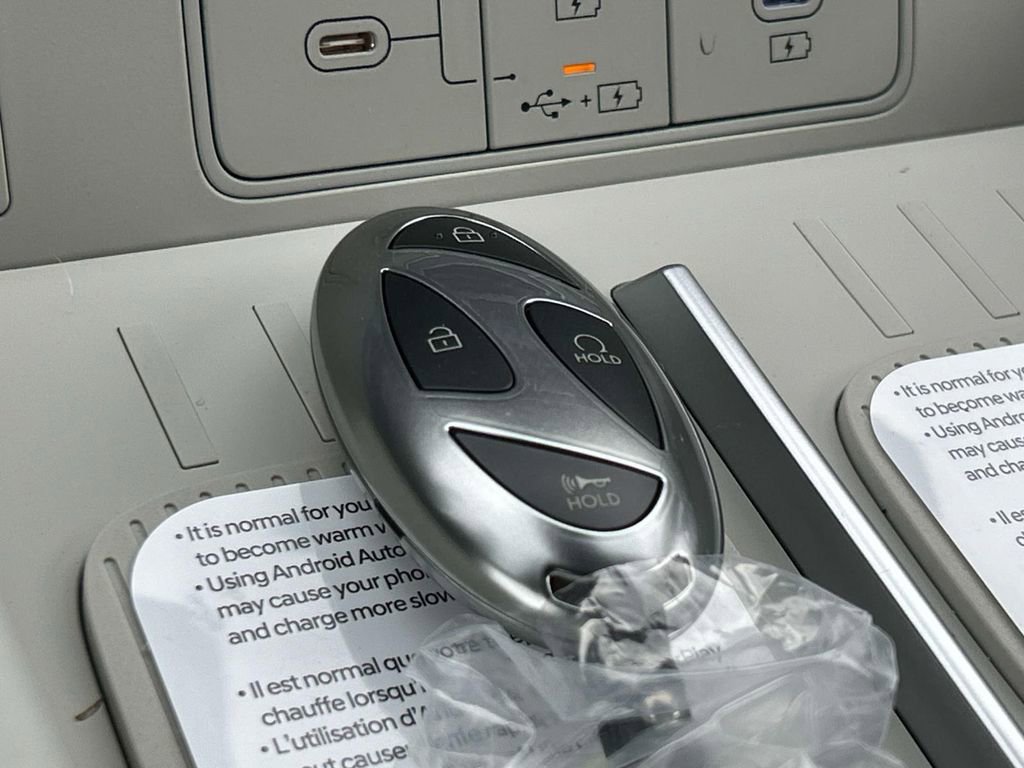 New 2026 Hyundai Santa Fe Limited image 38