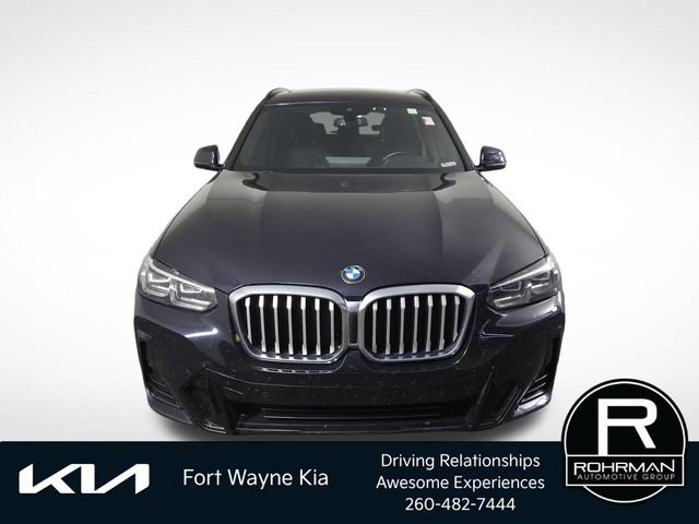 Used 2022 BMW X3 xDrive30i w/ M Sport Package 2 AWD/4WD image 3