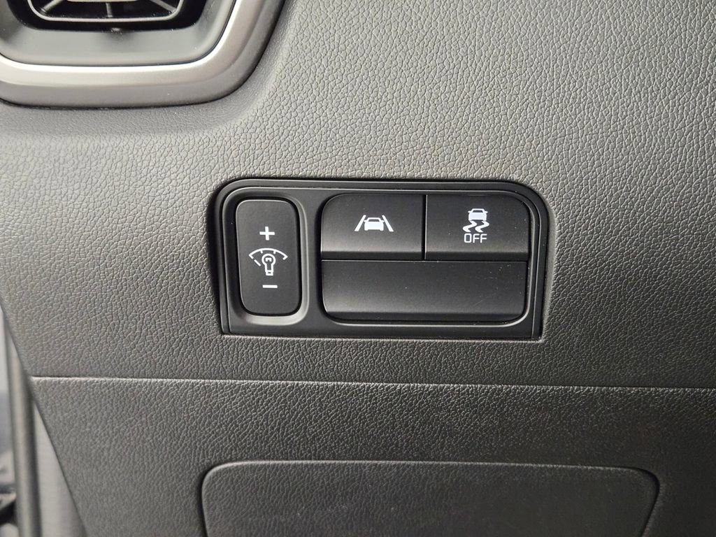 Used 2022 Kia Sorento S FWD image 35