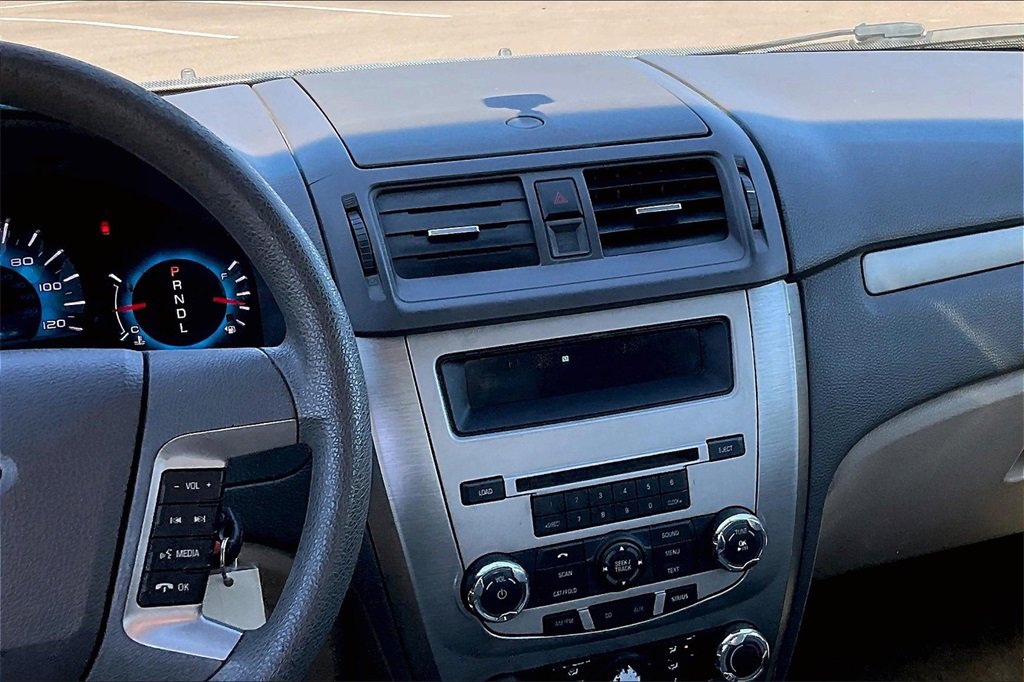 Used 2011 Ford Fusion SE w/ 201A Rapid Spec Order Code image 6