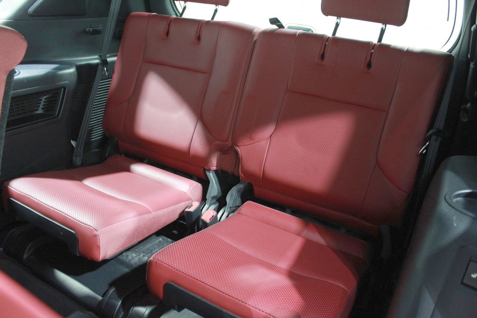 Used 2023 Lexus GX 460 Luxury image 32