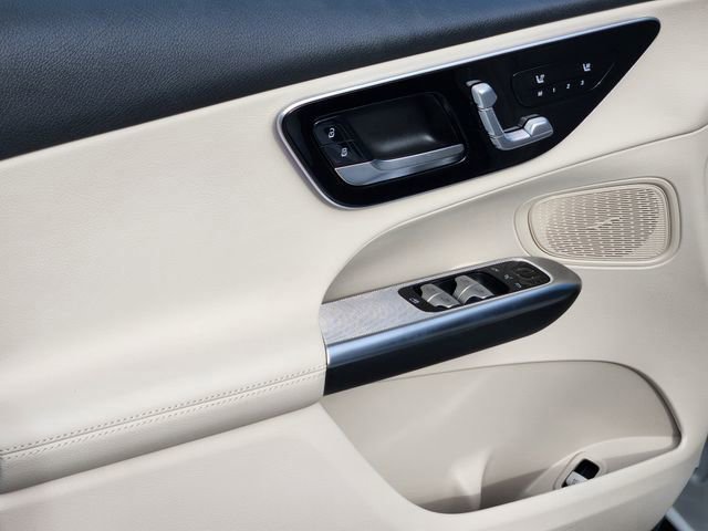 Certified 2026 Mercedes-Benz GLC 300 4MATIC image 10