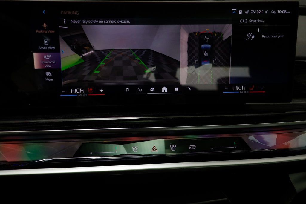 New 2026 BMW i7 xDrive60 w/ Executive Package AWD/4WD image 11