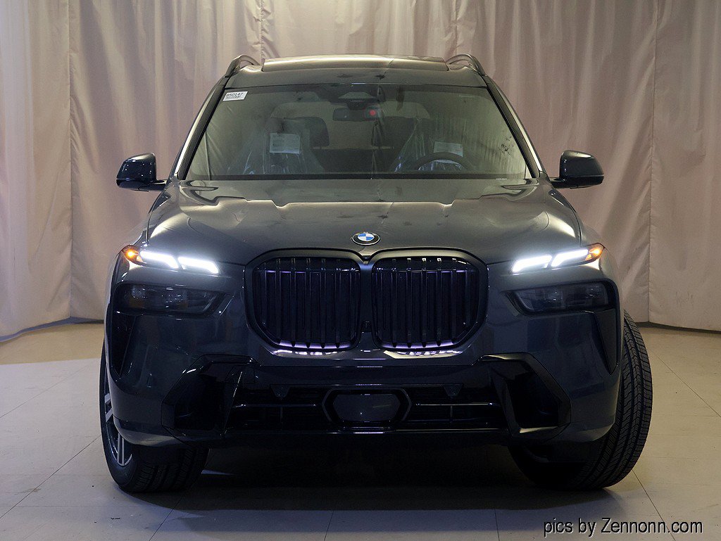 New 2027 BMW X7 xDrive40i w/ M Sport Package AWD/4WD image 5