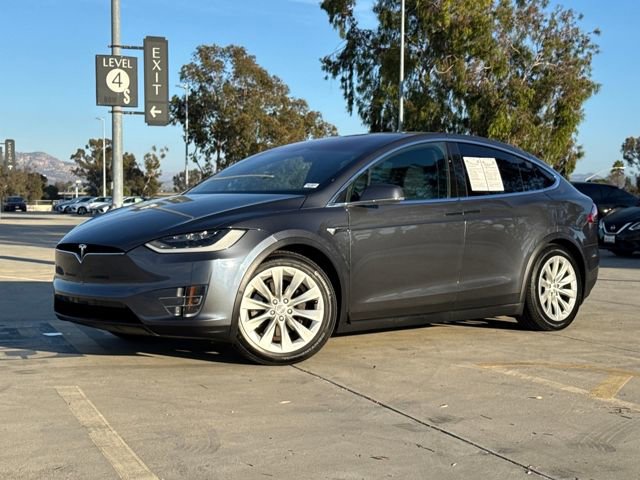 Used 2019 Tesla Model X Long Range image 3