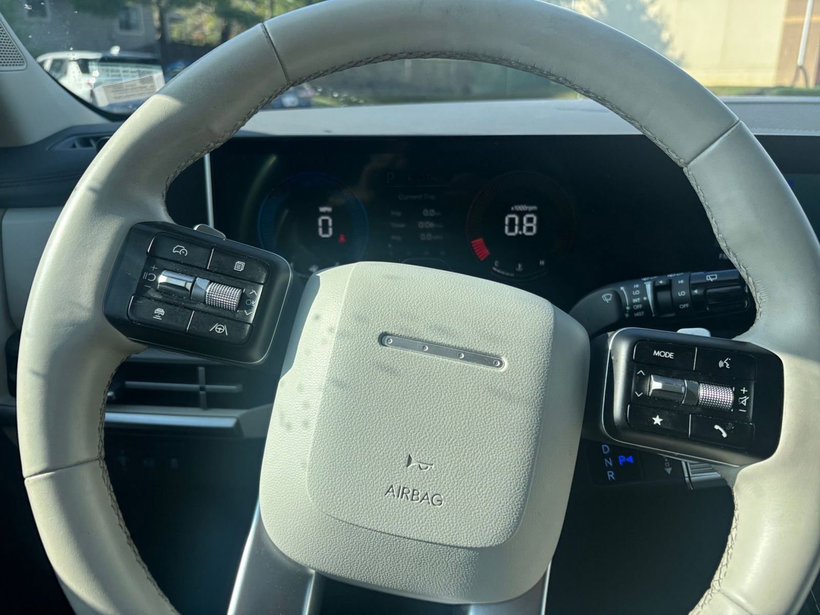 Used 2025 Hyundai Santa Fe SEL image 32