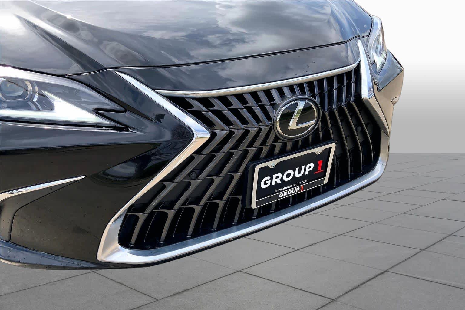 Used 2024 Lexus ES 350 w/ Premium Package FWD image 45
