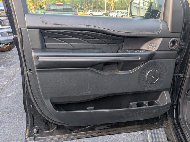 Used 2020 Ford Expedition Platinum RWD image 13