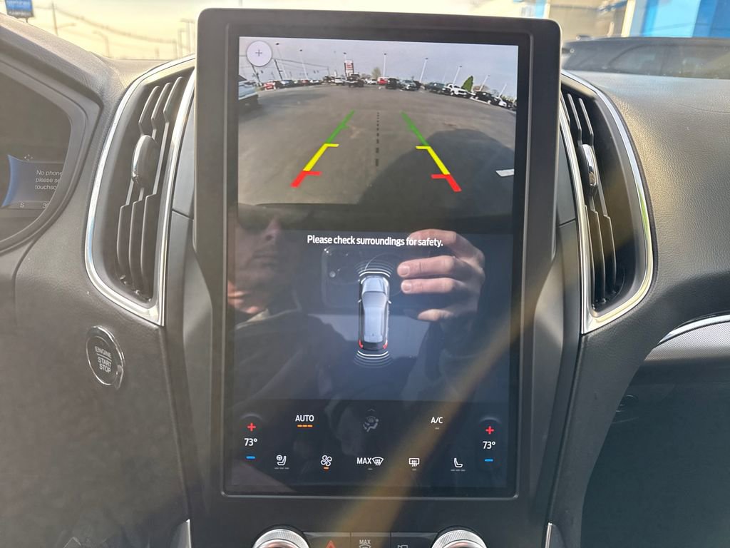 Used 2024 Ford Edge Titanium image 23