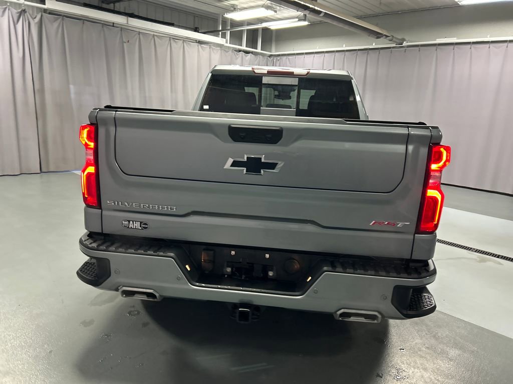 Used 2025 Chevrolet Silverado 1500 RST w/ Convenience Package II image 6