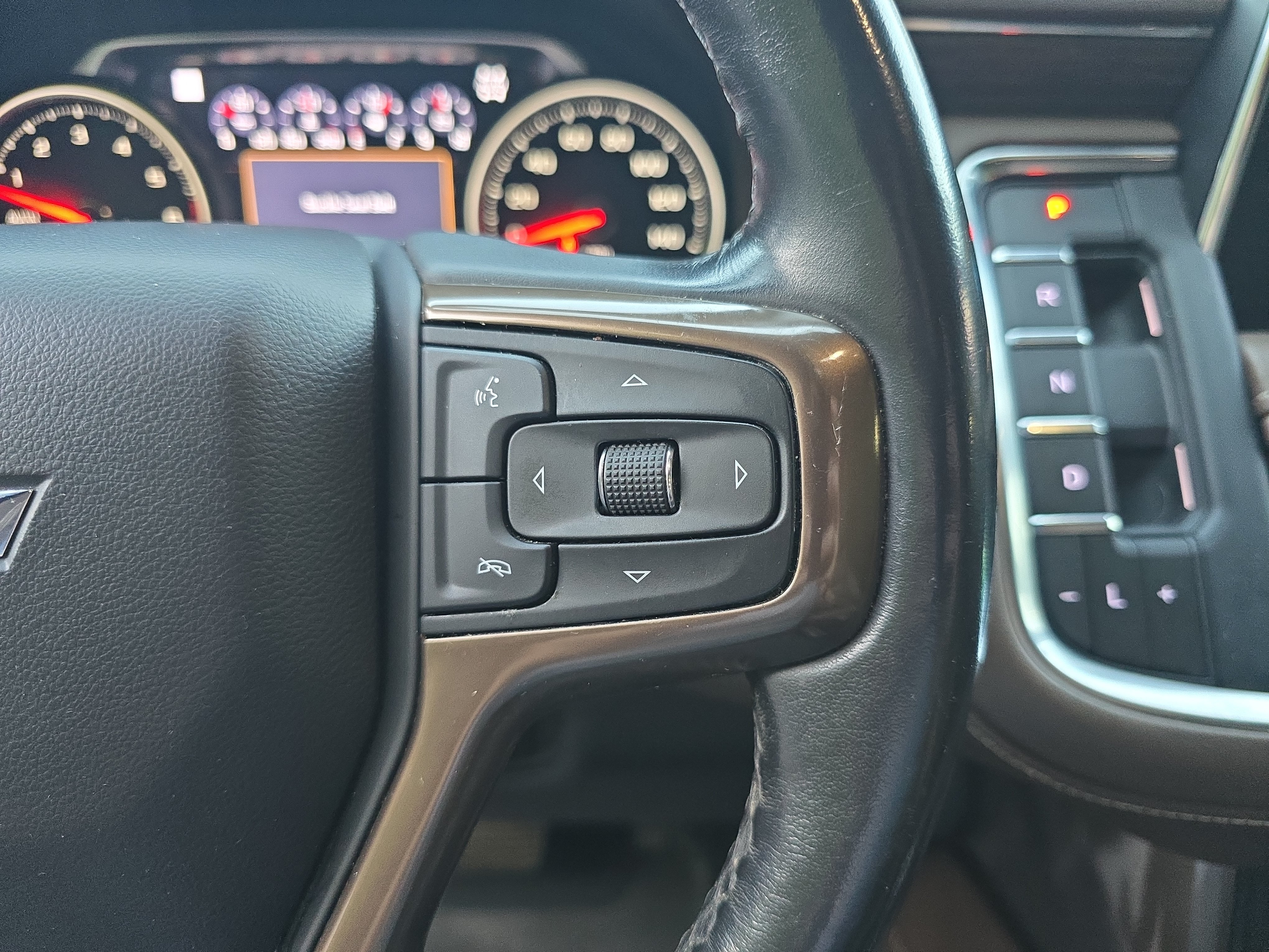 Used 2021 Chevrolet Tahoe High Country w/ Premium Package AWD/4WD image 20