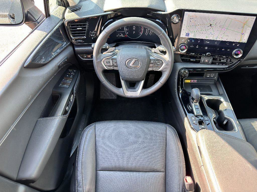 Used 2023 Lexus NX 350 AWD image 27