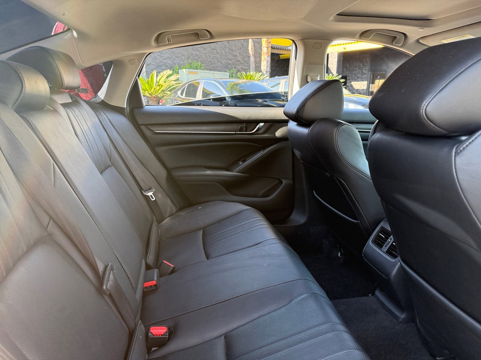 Used 2020 Honda Accord EX-L image 17