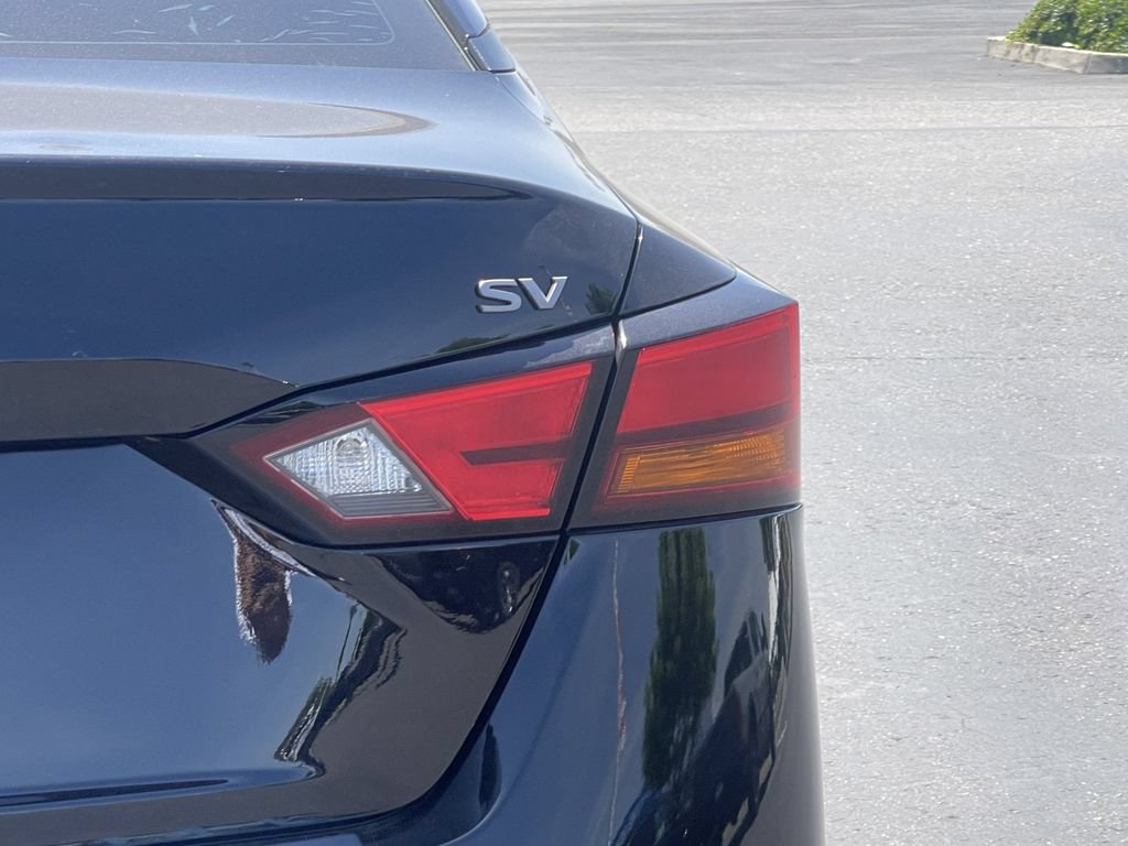 Used 2023 Nissan Altima 2.5 SV FWD image 10