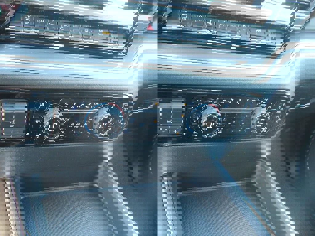 New 2025 Chevrolet Silverado 2500 High Country w/ Technology Package image 26