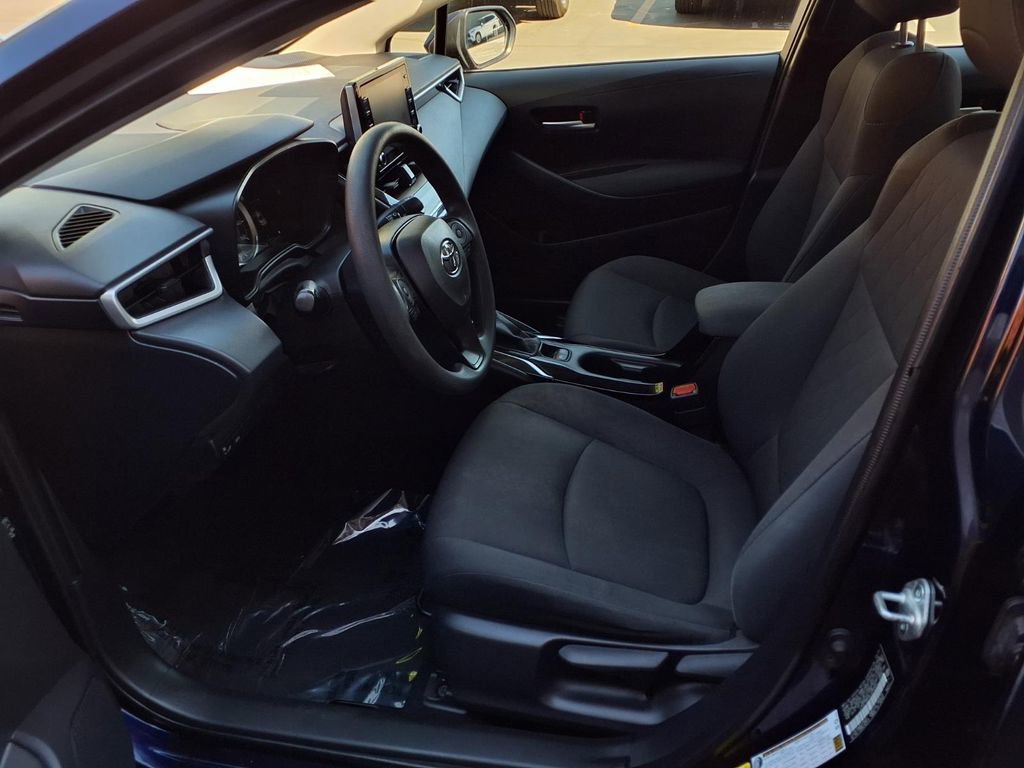 Used 2020 Toyota Corolla LE w/ Carpet Mat Package (TMS) image 15