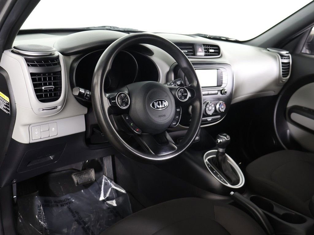 Used 2019 Kia Soul image 23