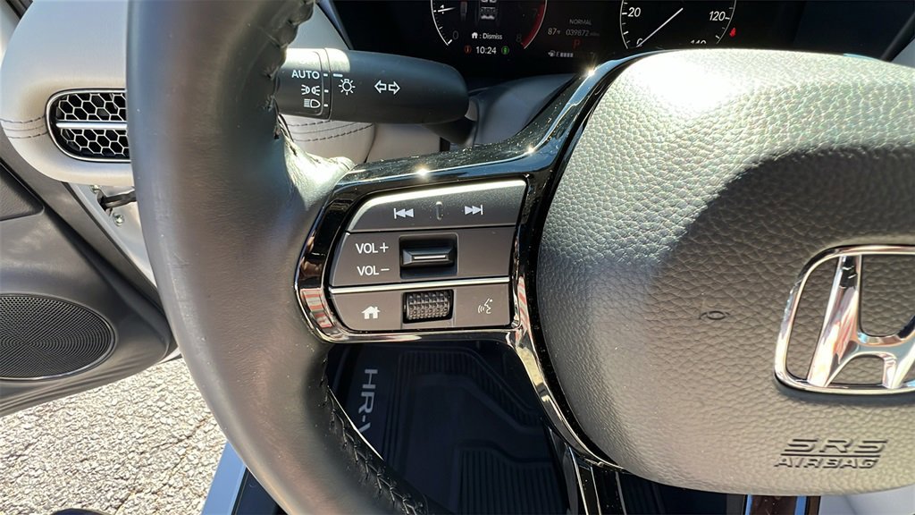 Used 2023 Honda HR-V EX-L image 24