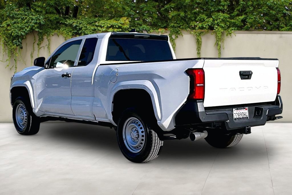 Certified 2025 Toyota Tacoma SR image 4