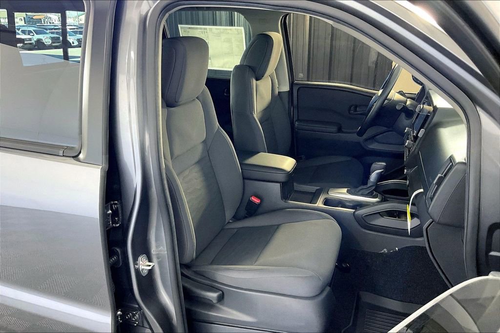 New 2026 Nissan Frontier S image 42