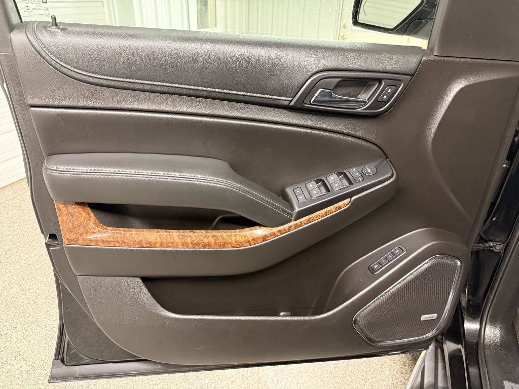 Used 2017 Chevrolet Suburban Premier image 26