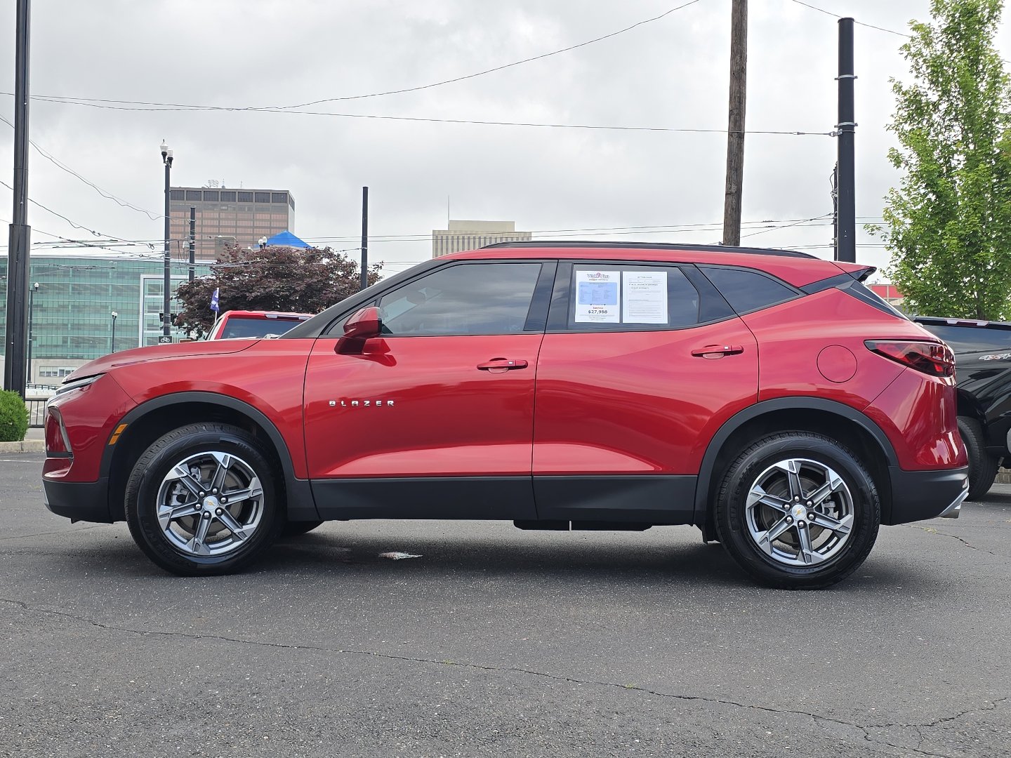 Used 2023 Chevrolet Blazer LT w/ Convenience Package FWD image 21